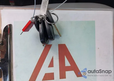 1998 BMW Z3 1.9 из США, поврежденный, VIN 4USCH7321WLE05672